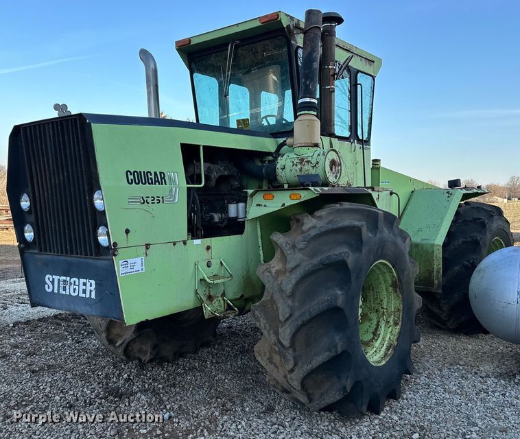 image for item DQ6418 1976 Steiger  Cougar III ST251 4WD tractor