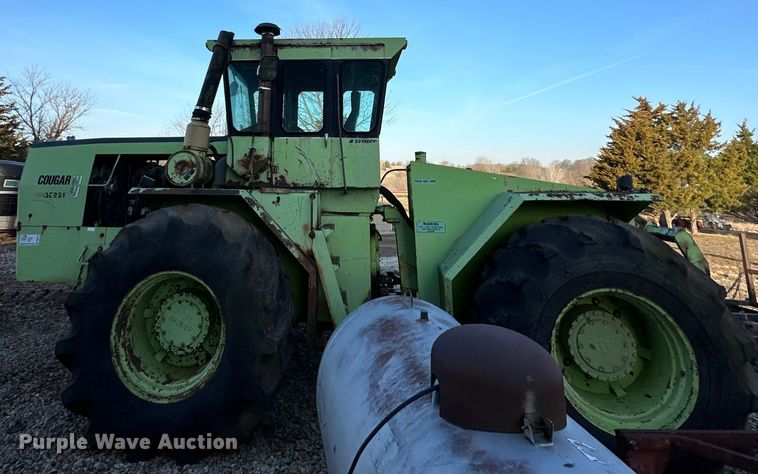 image for item DQ6418 1976 Steiger  Cougar III ST251 4WD tractor