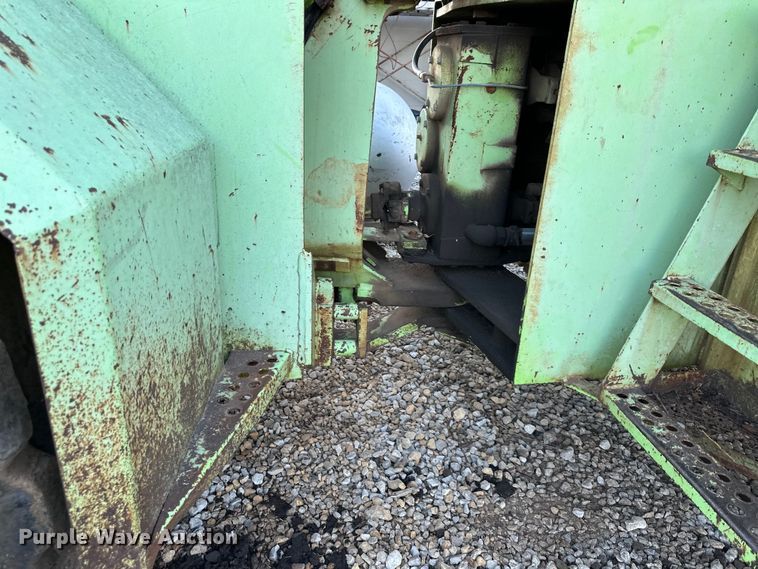 image for item DQ6418 1976 Steiger  Cougar III ST251 4WD tractor