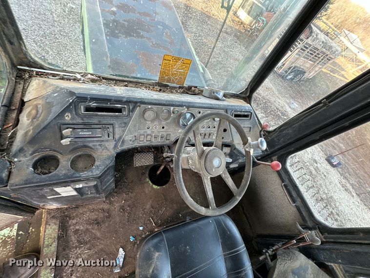 image for item DQ6418 1976 Steiger  Cougar III ST251 4WD tractor