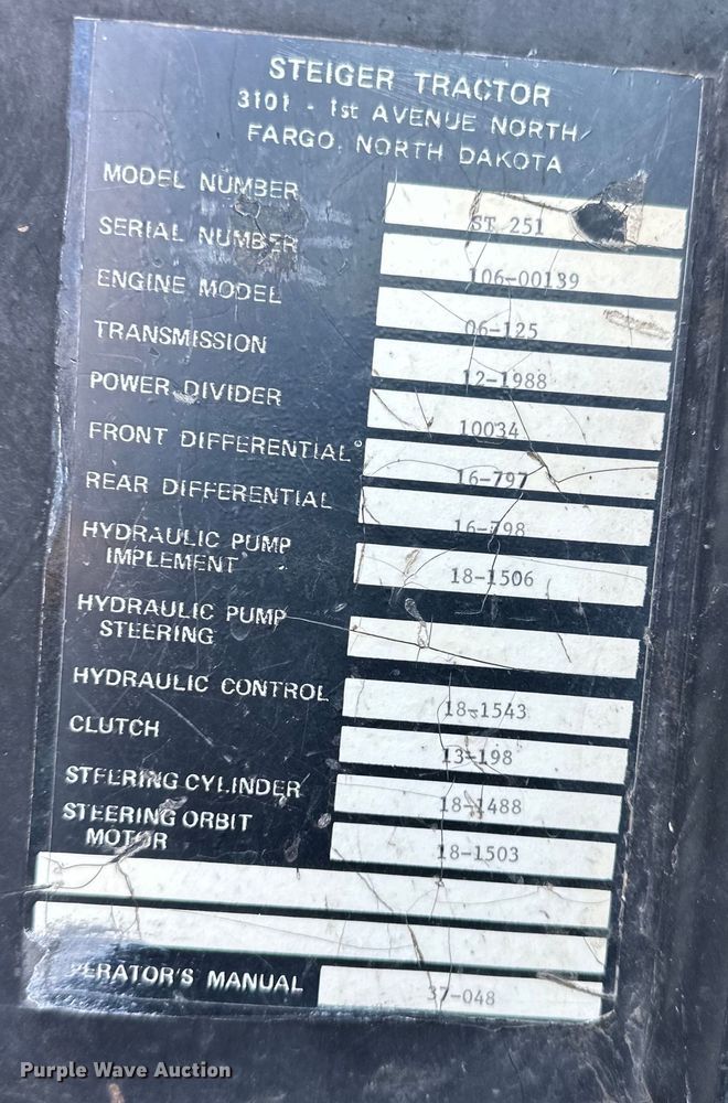 image for item DQ6418 1976 Steiger  Cougar III ST251 4WD tractor