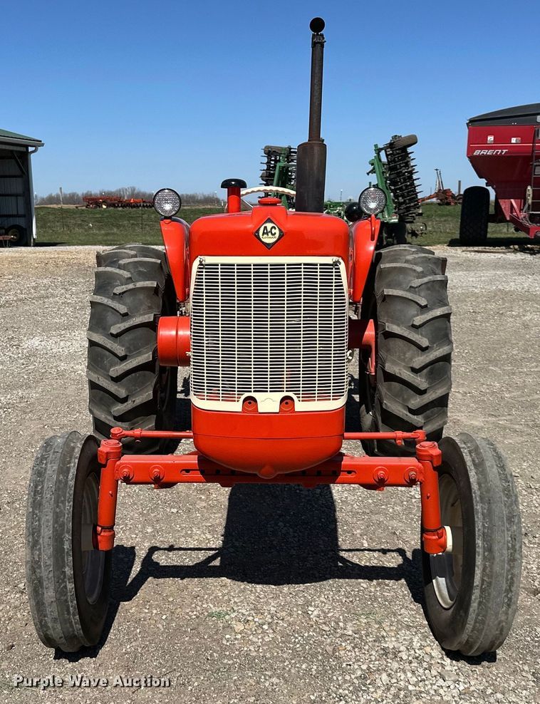 image for item DQ6438 Allis Chalmers D15 Series 2 tractor