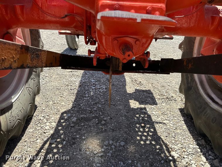 image for item DQ6438 Allis Chalmers D15 Series 2 tractor