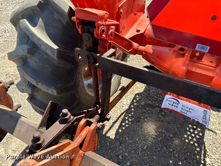 image for item DQ6438 Allis Chalmers D15 Series 2 tractor