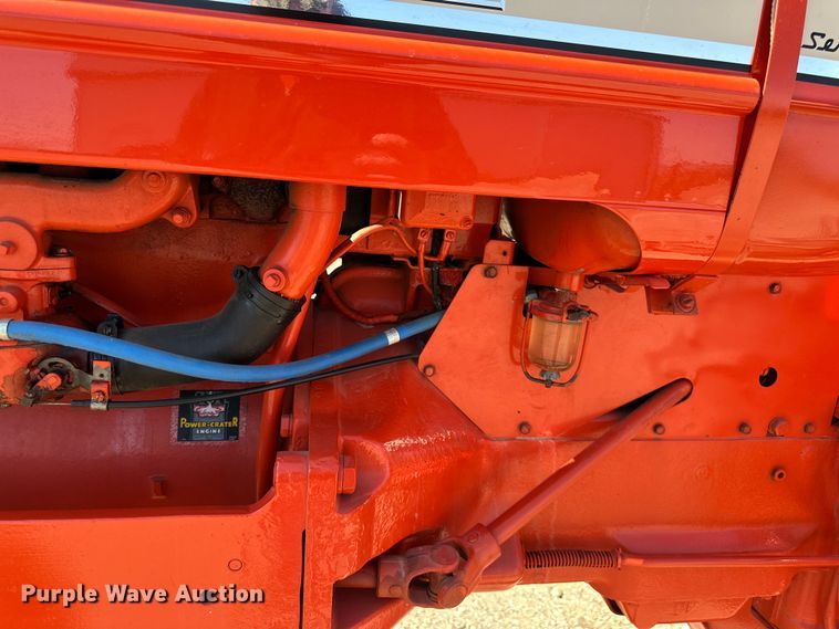 image for item DQ6438 Allis Chalmers D15 Series 2 tractor