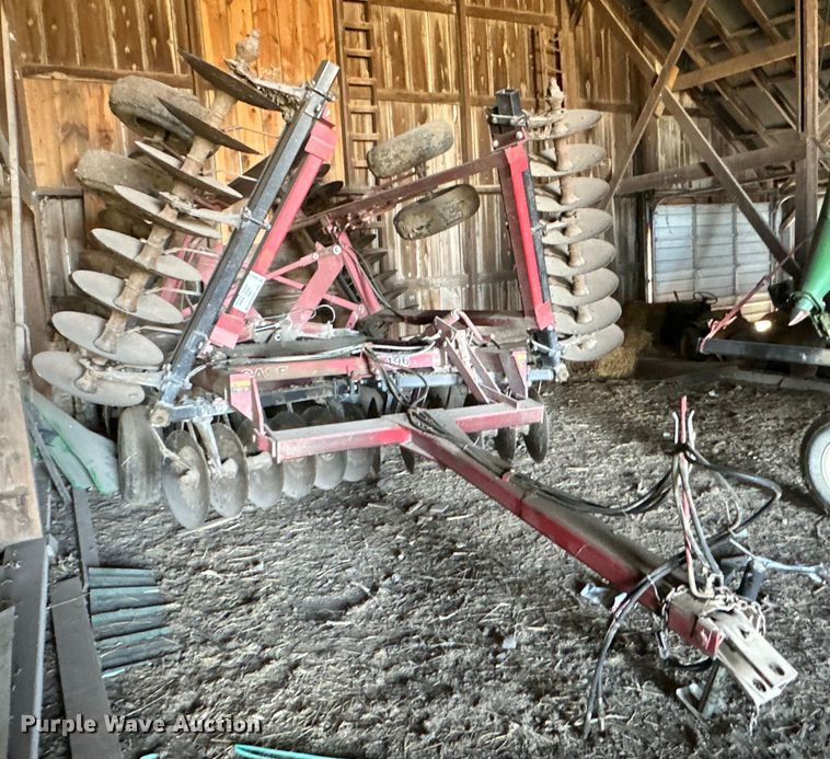 image for item DQ6439 Case IH  496 tandem disk harrow