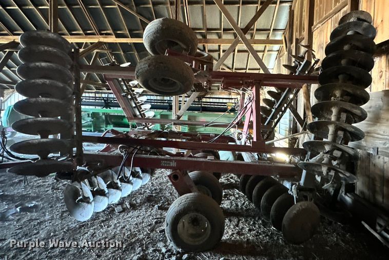image for item DQ6439 Case IH  496 tandem disk harrow