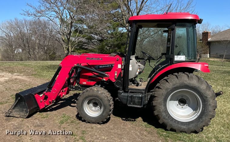 image for item DQ6453 2011 Mahindra  5010 HST MFWD tractor