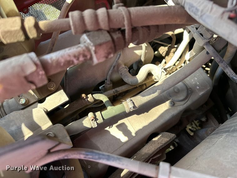 image for item DQ6453 2011 Mahindra  5010 HST MFWD tractor