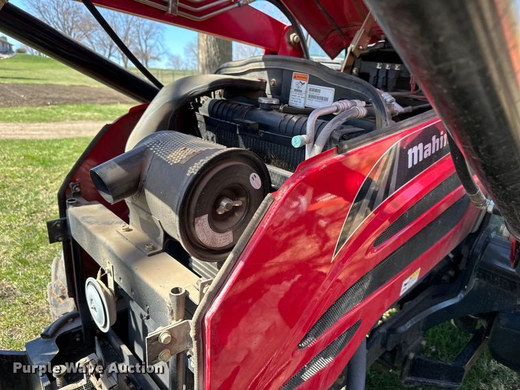 image for item DQ6453 2011 Mahindra  5010 HST MFWD tractor