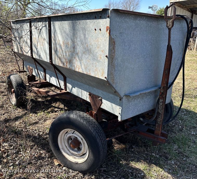 image for item DQ6455 Dump wagon