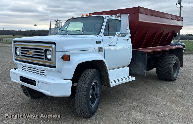 image for item DQ6749 1979 Chevrolet  C70 Custom applicator truck