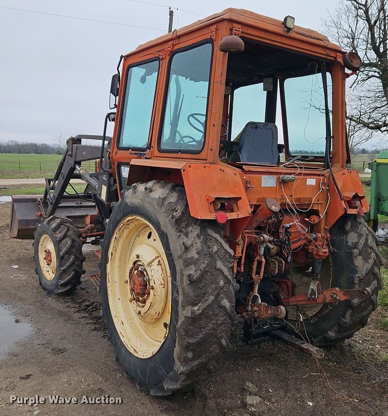 image for item DR8541 1990 Belarus 822 MFWD tractor