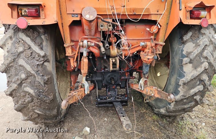 image for item DR8541 1990 Belarus 822 MFWD tractor