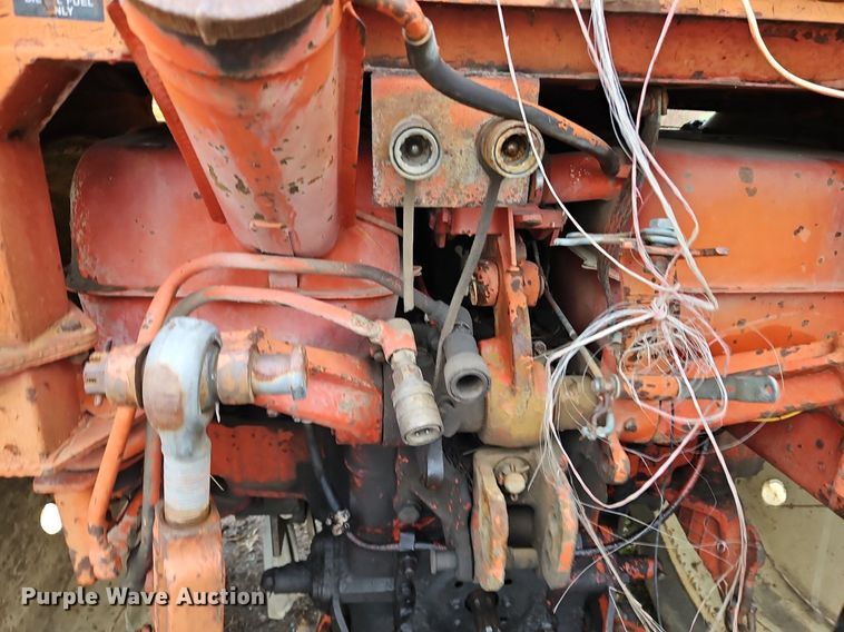 image for item DR8541 1990 Belarus 822 MFWD tractor