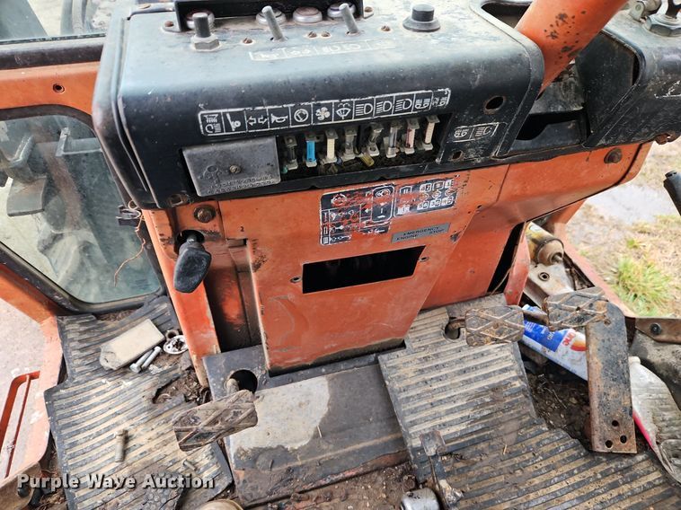 image for item DR8541 1990 Belarus 822 MFWD tractor