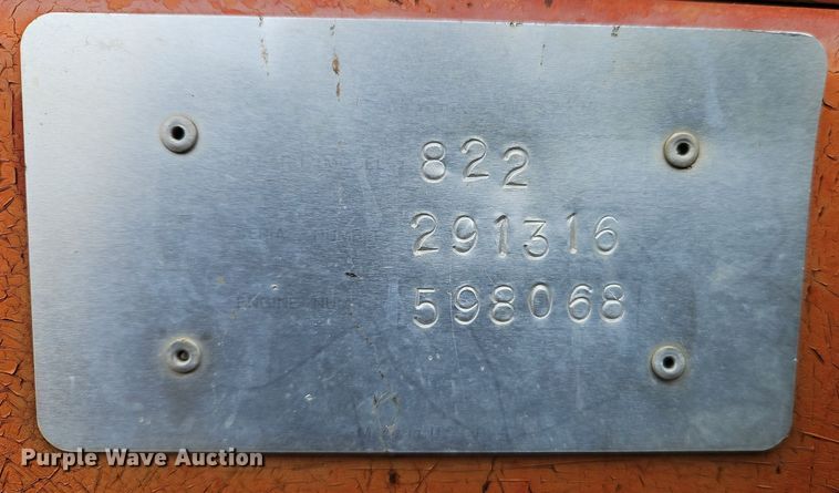 image for item DR8541 1990 Belarus 822 MFWD tractor