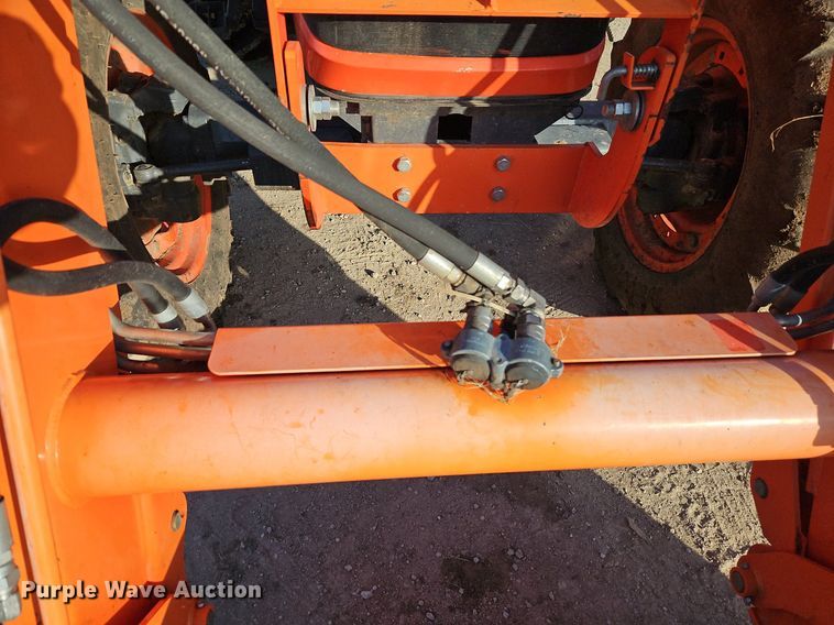 image for item DR8543 Kubota  M9540 MFWD tractor