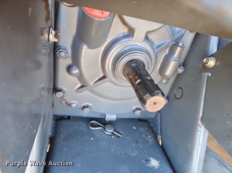 image for item DR8543 Kubota  M9540 MFWD tractor