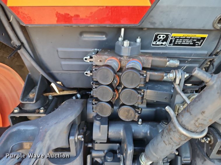 image for item DR8543 Kubota  M9540 MFWD tractor