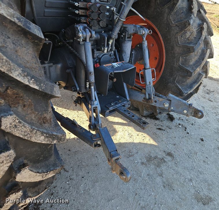 image for item DR8543 Kubota  M9540 MFWD tractor