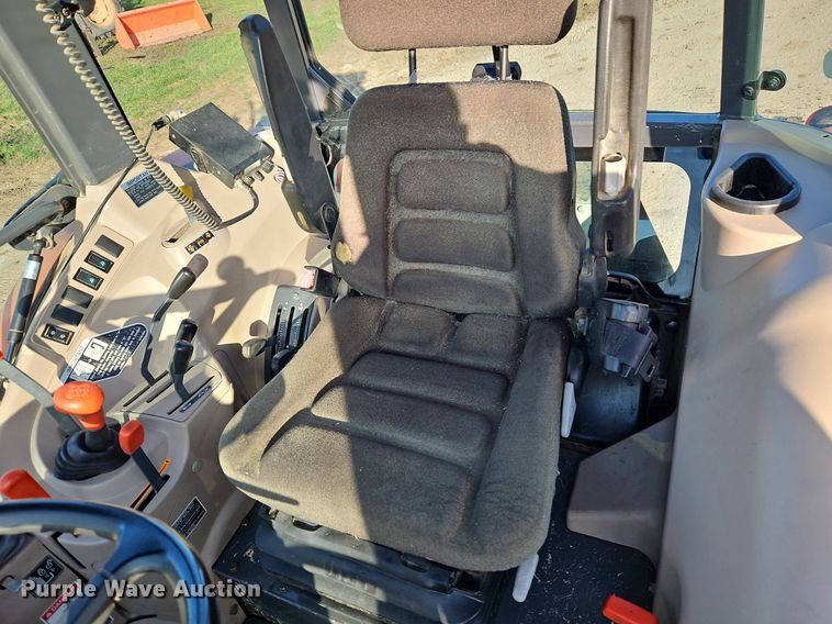 image for item DR8543 Kubota  M9540 MFWD tractor