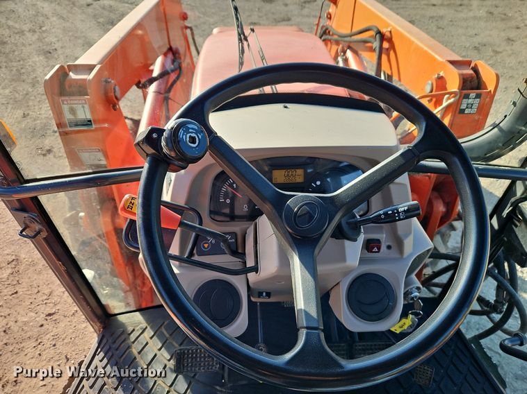 image for item DR8543 Kubota  M9540 MFWD tractor