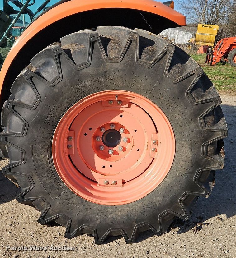 image for item DR8543 Kubota  M9540 MFWD tractor