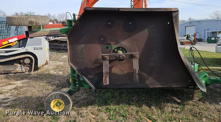 image for item DR8549 John Deere 1518 batwing rotary mower