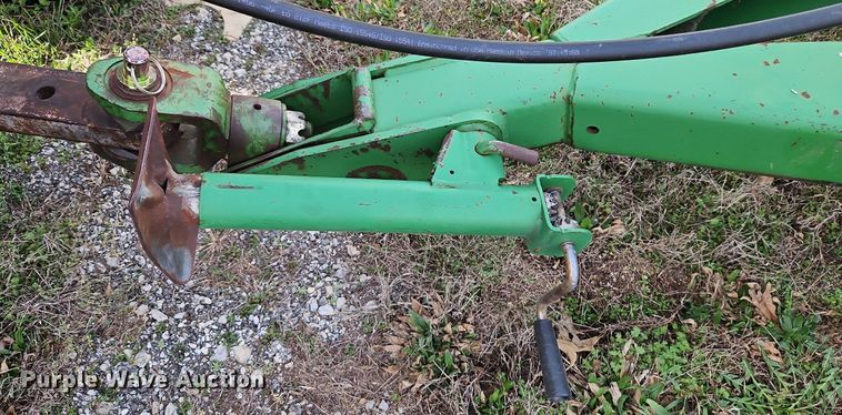 image for item DR8549 John Deere 1518 batwing rotary mower