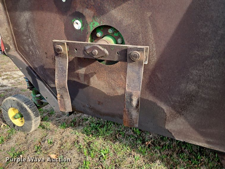 image for item DR8549 John Deere 1518 batwing rotary mower