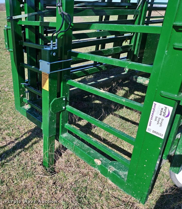 image for item DR8553 2022 Arrowquip HL-PC1000 corral