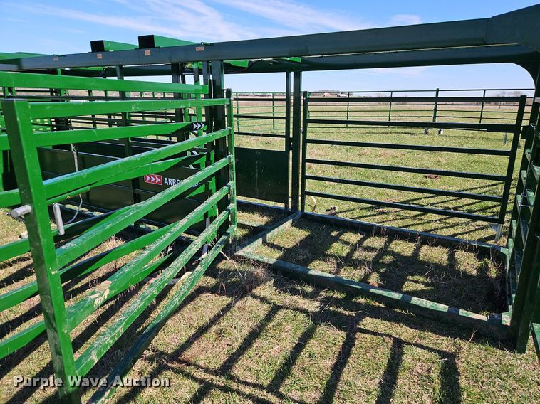 image for item DR8553 2022 Arrowquip HL-PC1000 corral