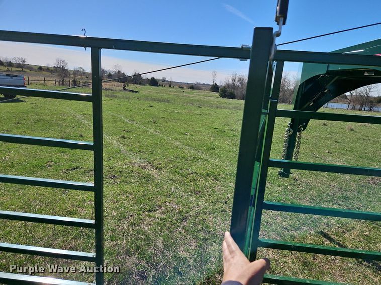 image for item DR8553 2022 Arrowquip HL-PC1000 corral