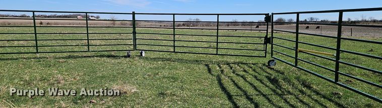 image for item DR8553 2022 Arrowquip HL-PC1000 corral