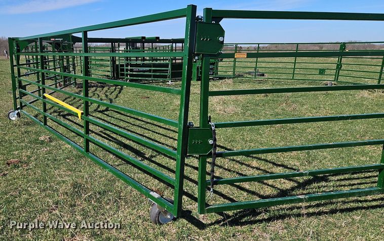 image for item DR8553 2022 Arrowquip HL-PC1000 corral