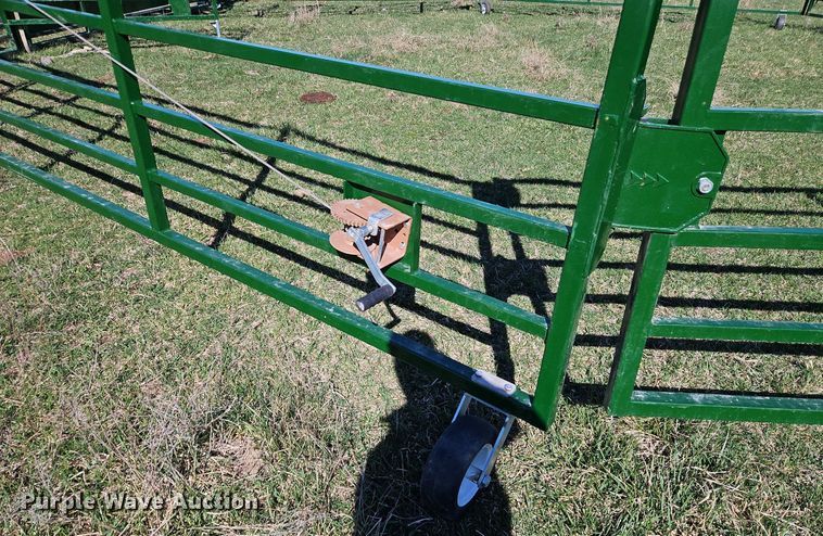 image for item DR8553 2022 Arrowquip HL-PC1000 corral