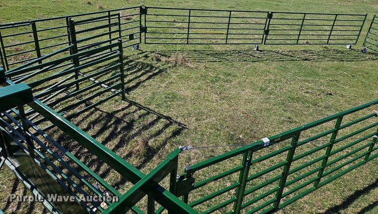 image for item DR8553 2022 Arrowquip HL-PC1000 corral