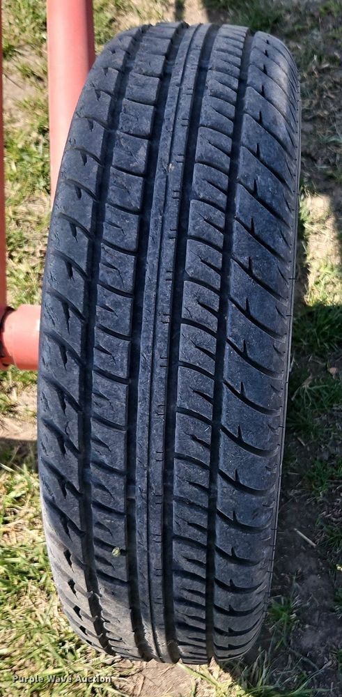 image for item DR8560 Grain King S2750 auger