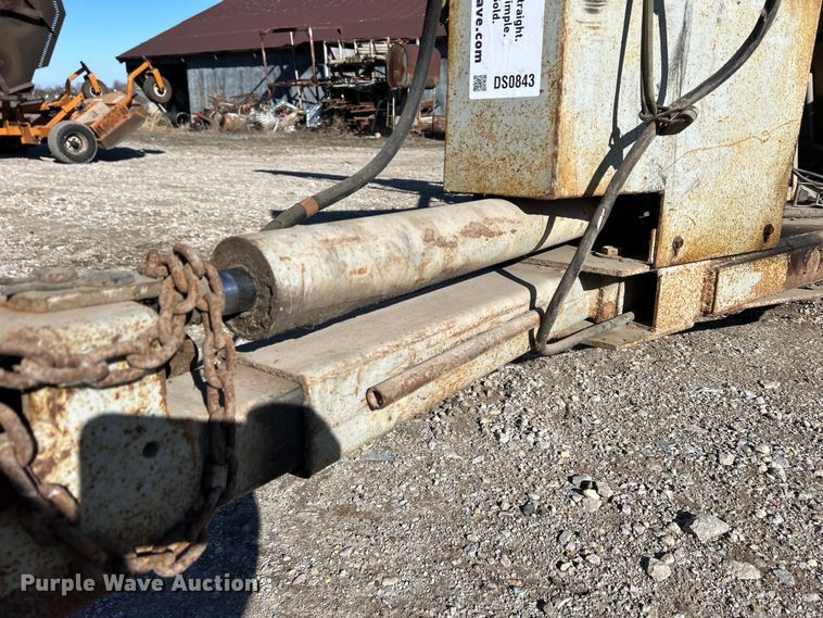 image for item DS0843 Tree spade