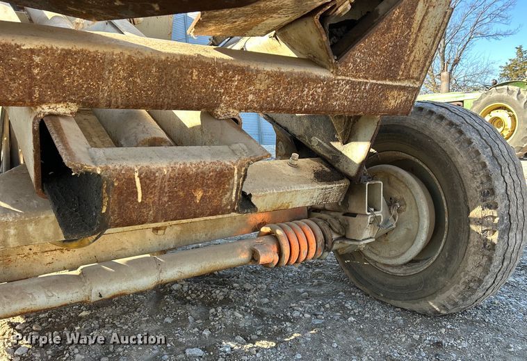 image for item DS0843 Tree spade