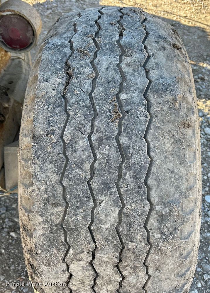 image for item DS0843 Tree spade