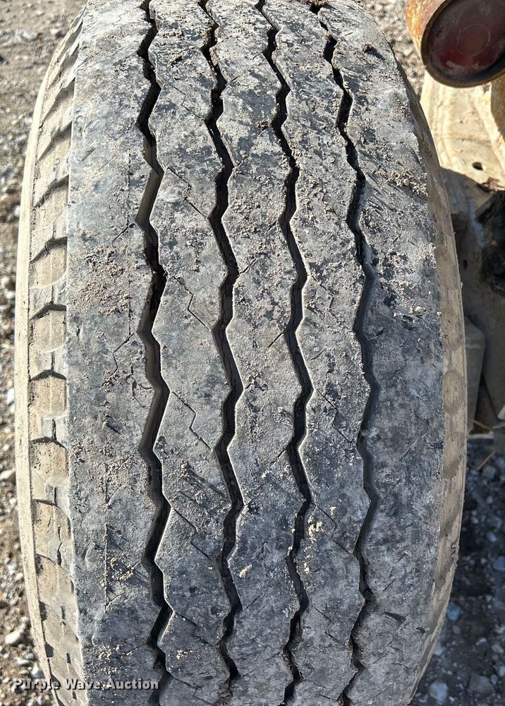 image for item DS0843 Tree spade