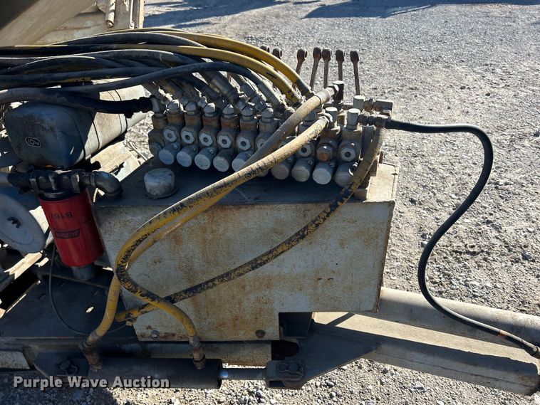 image for item DS0843 Tree spade