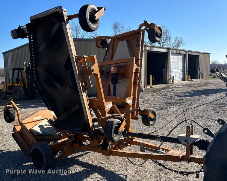 image for item DS0845 1995 Woods 9204 batwing finish mower