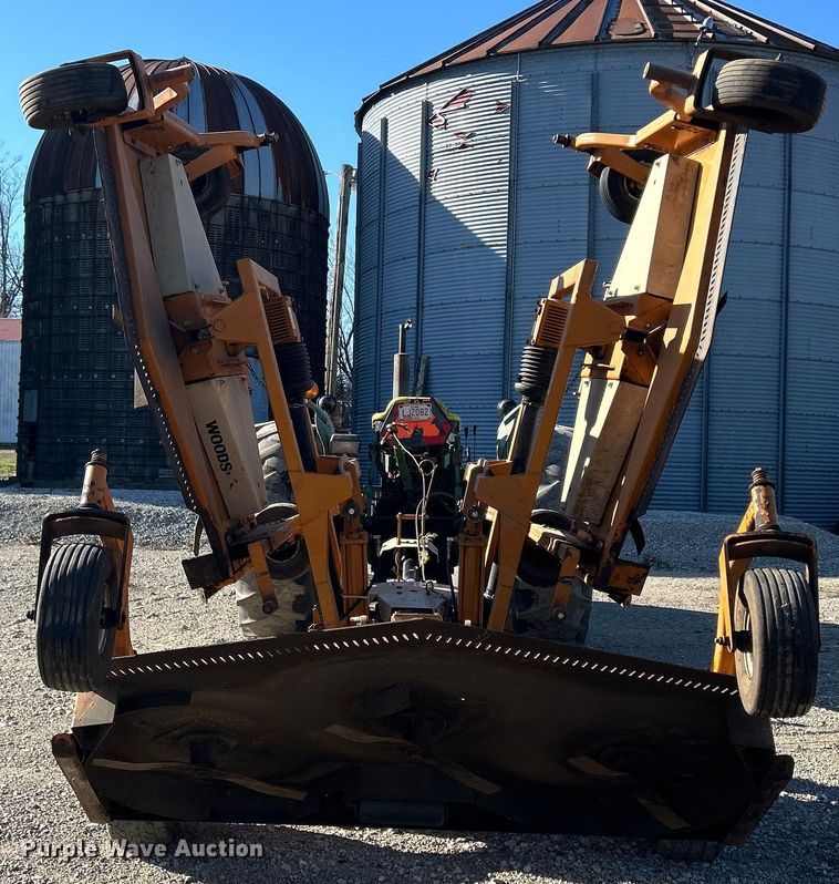 image for item DS0845 1995 Woods 9204 batwing finish mower