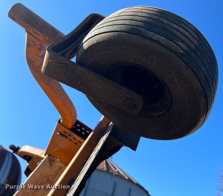 image for item DS0845 1995 Woods 9204 batwing finish mower