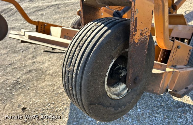 image for item DS0845 1995 Woods 9204 batwing finish mower