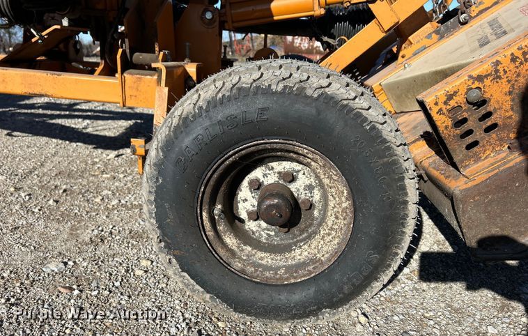 image for item DS0845 1995 Woods 9204 batwing finish mower