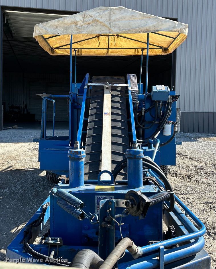 image for item DS0846 Teledyne Princeton  Winchester Quick Hitch sod harvester